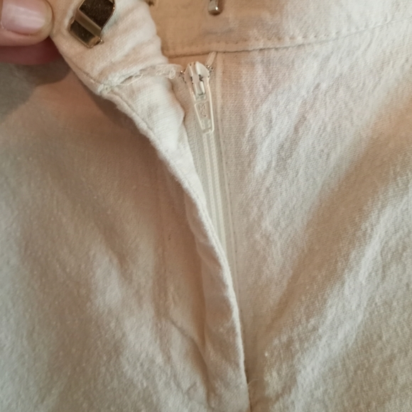 Ana Capri Flare Off-white Jeans with Spandex - Picture 6 of 7